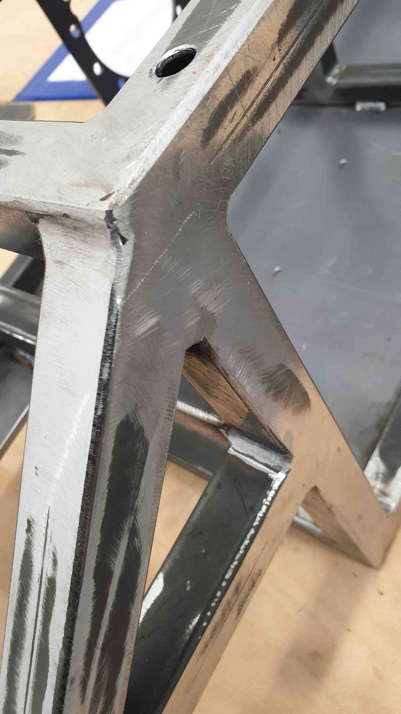 Robosurf Autonomous mobile robot technology for surface finishing and paint application - steeframe basis amr close up